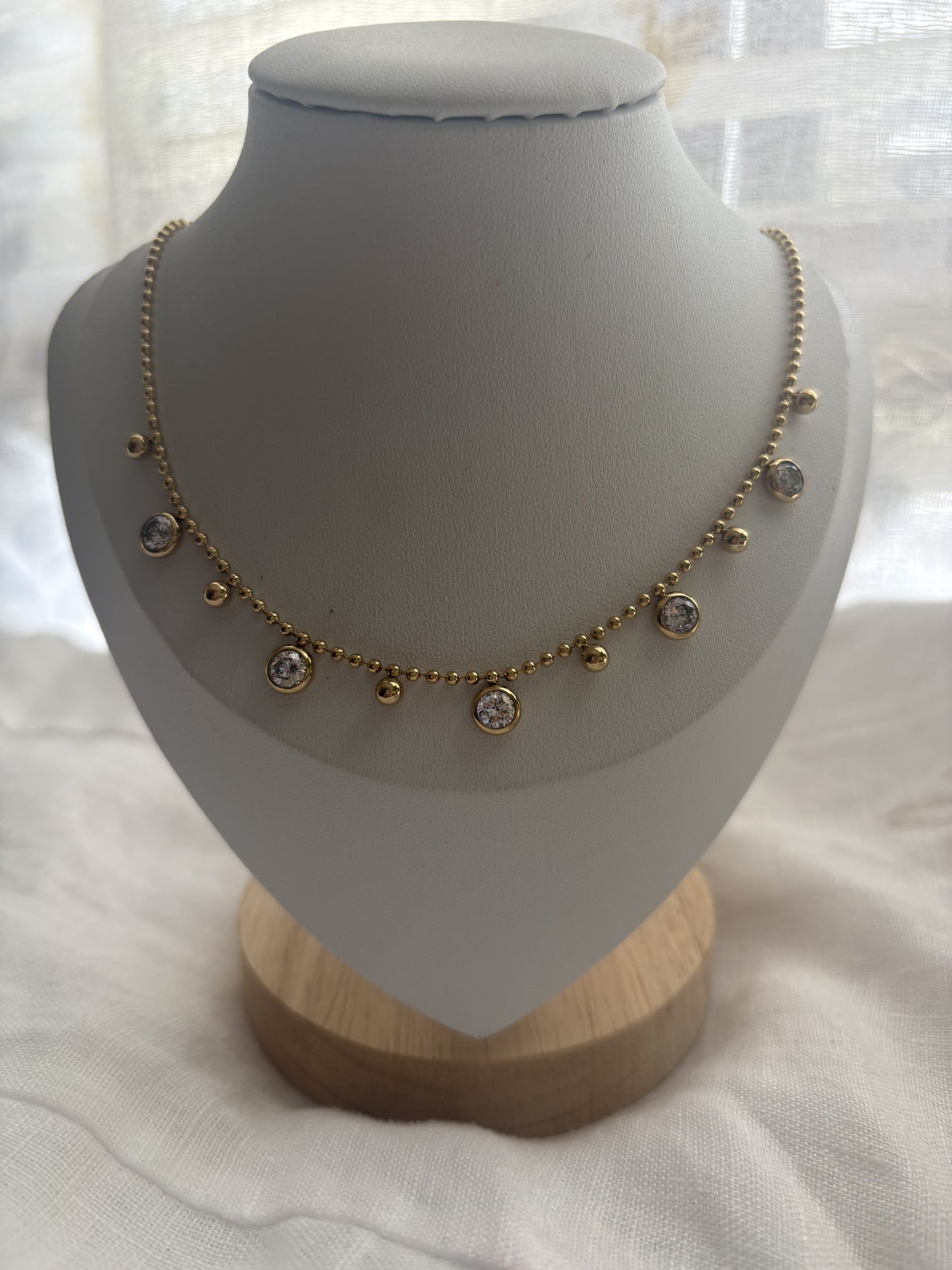 Mila Necklace