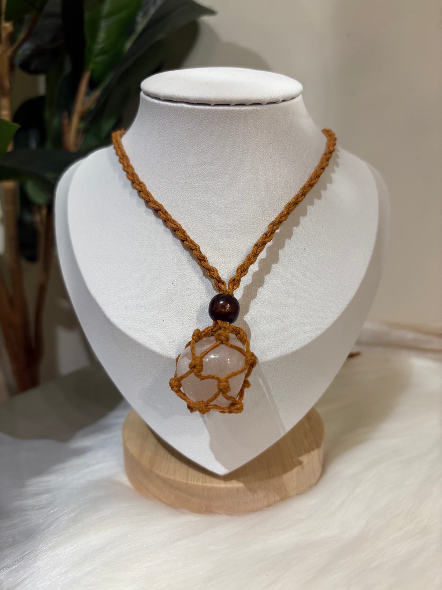 Hera Necklace