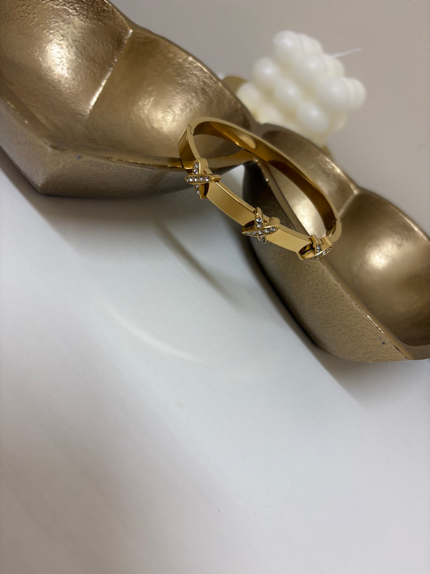 Dalila Bangles
