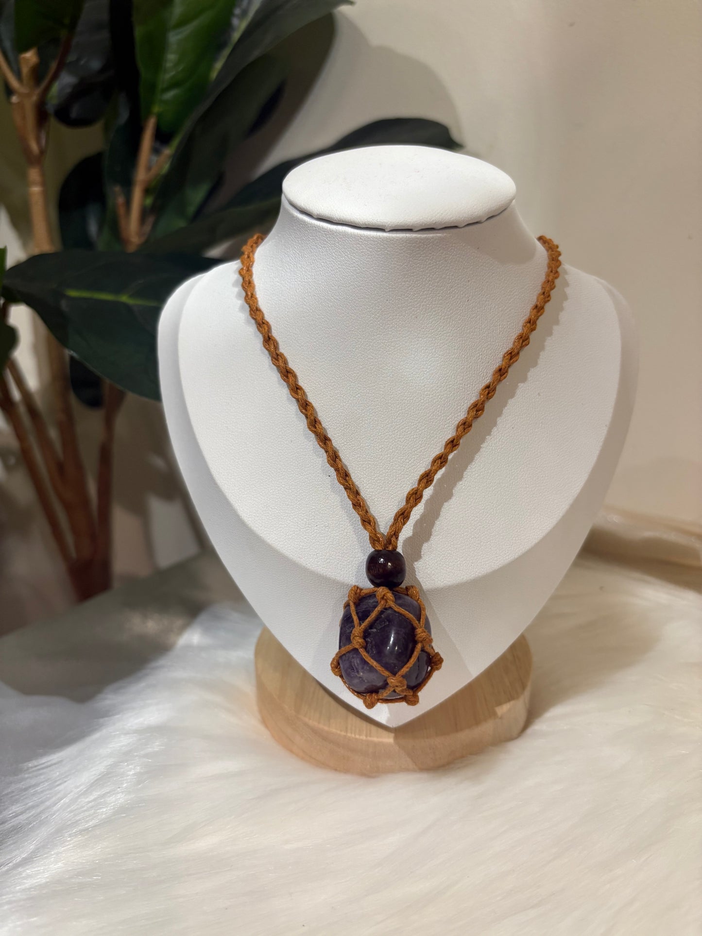 Hera Necklace